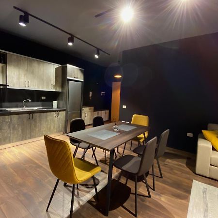 The Krist Apartment Vlorë Εξωτερικό φωτογραφία